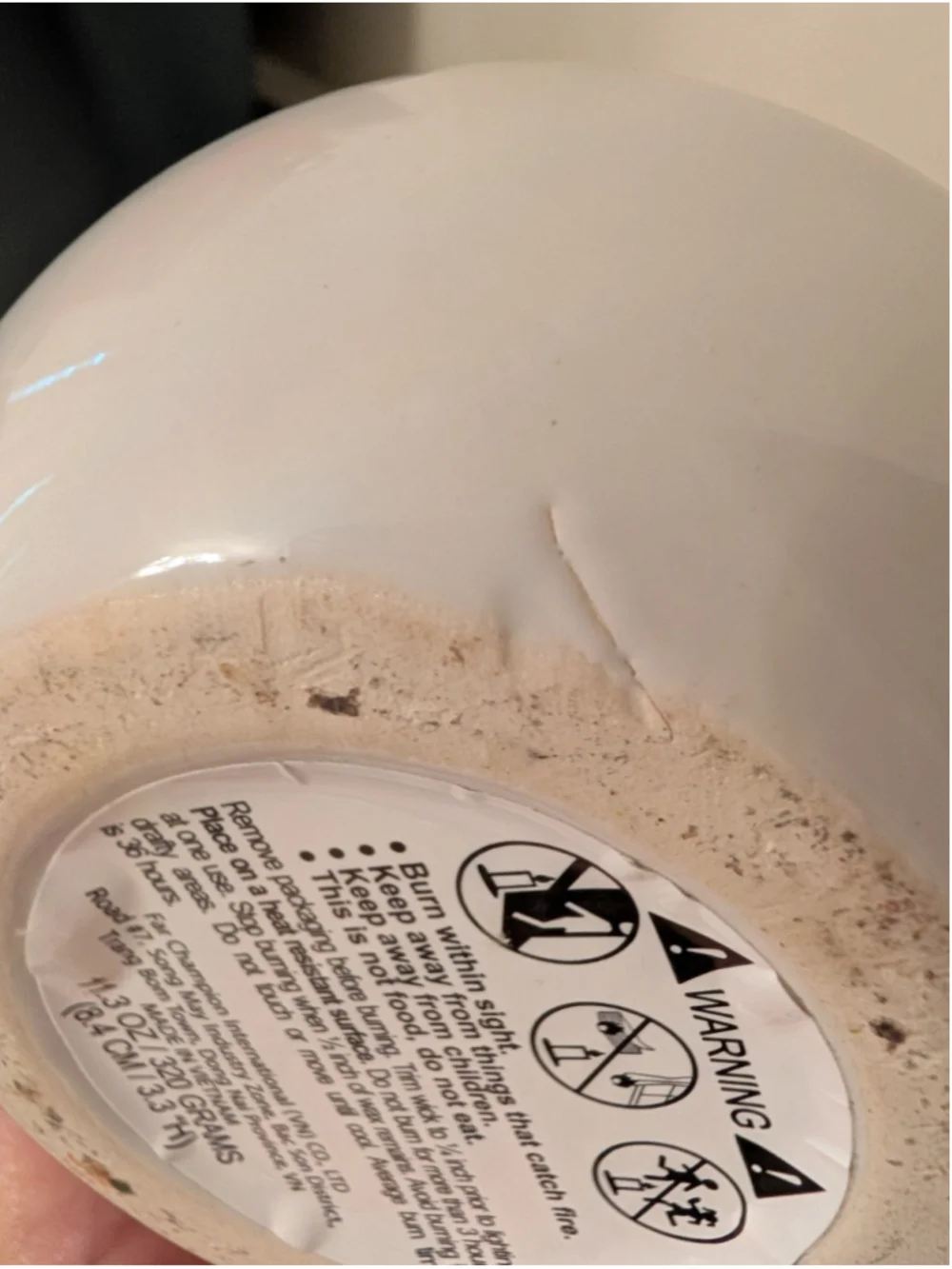 RAMEN BOWL CANDLE Some Missing Coloring And Imperfection On Base Of Bowl